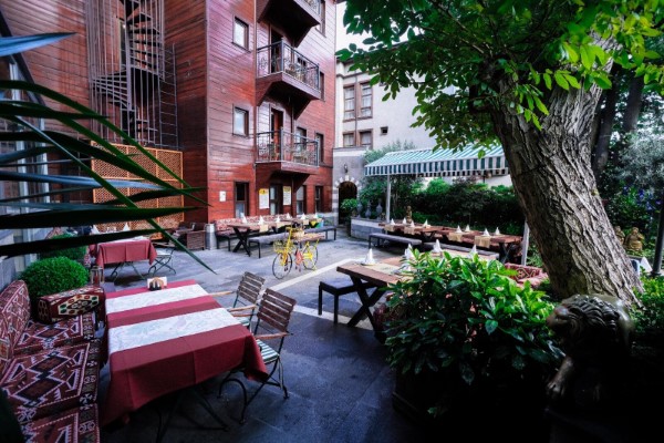 Garden 1897 Restaurant